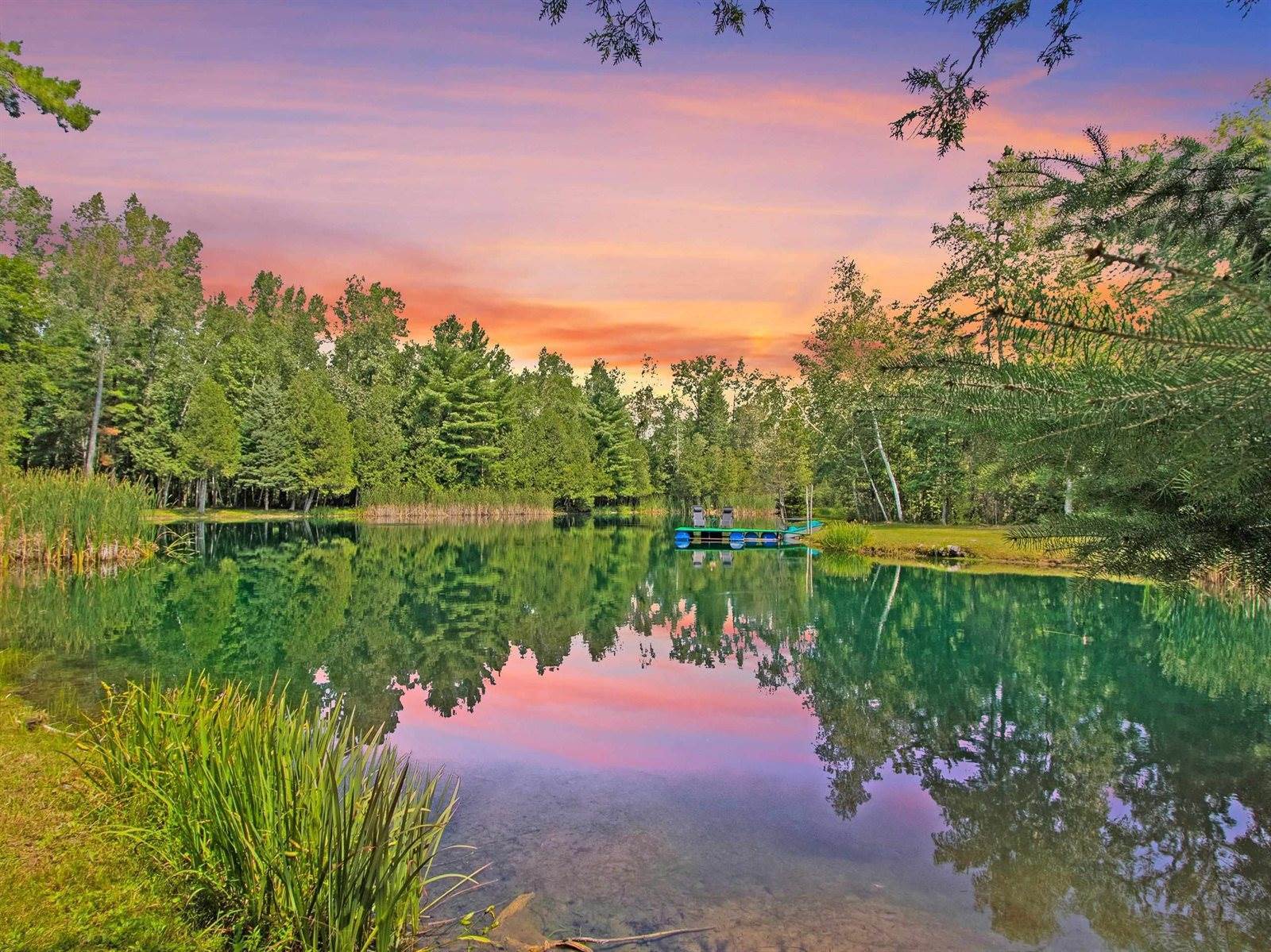 9558 Gray Lake Road, Gillett, WI 54124