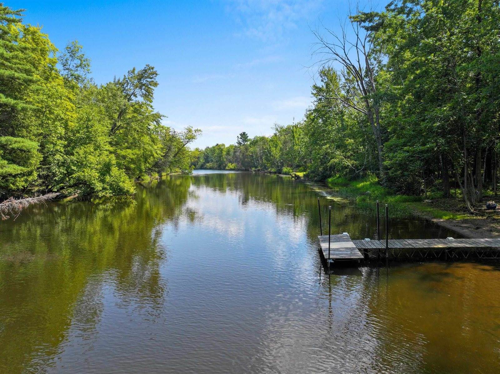 9558 Gray Lake Road, Gillett, WI 54124