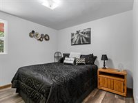 9558 Gray Lake Road, Gillett, WI 54124