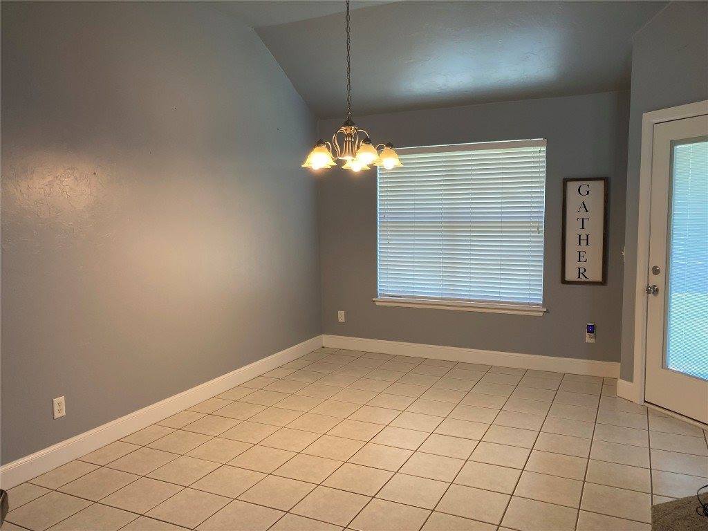 3817 Amadeus Avenue, Harrah, OK 73045