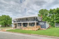 1301 West Broadway Street, Webb City, MO 64870