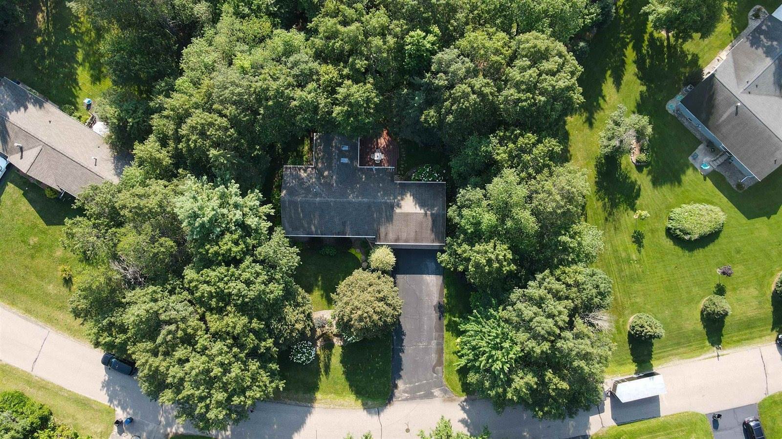 1721 Ridgewood Circle, Plover, WI 54467