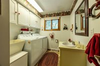 1721 Ridgewood Circle, Plover, WI 54467