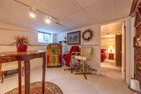 1721 Ridgewood Circle, Plover, WI 54467