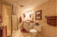 1721 Ridgewood Circle, Plover, WI 54467