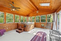 1721 Ridgewood Circle, Plover, WI 54467