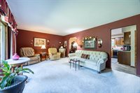 1721 Ridgewood Circle, Plover, WI 54467