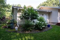 1721 Ridgewood Circle, Plover, WI 54467