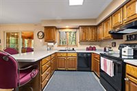 1721 Ridgewood Circle, Plover, WI 54467