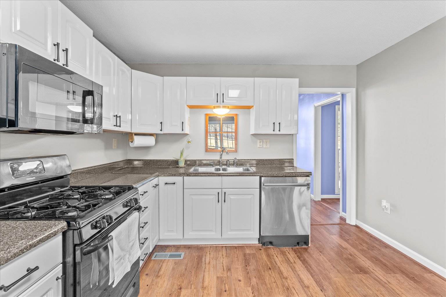 1682 Long Hollow Rd, Rock Spring, GA 30739