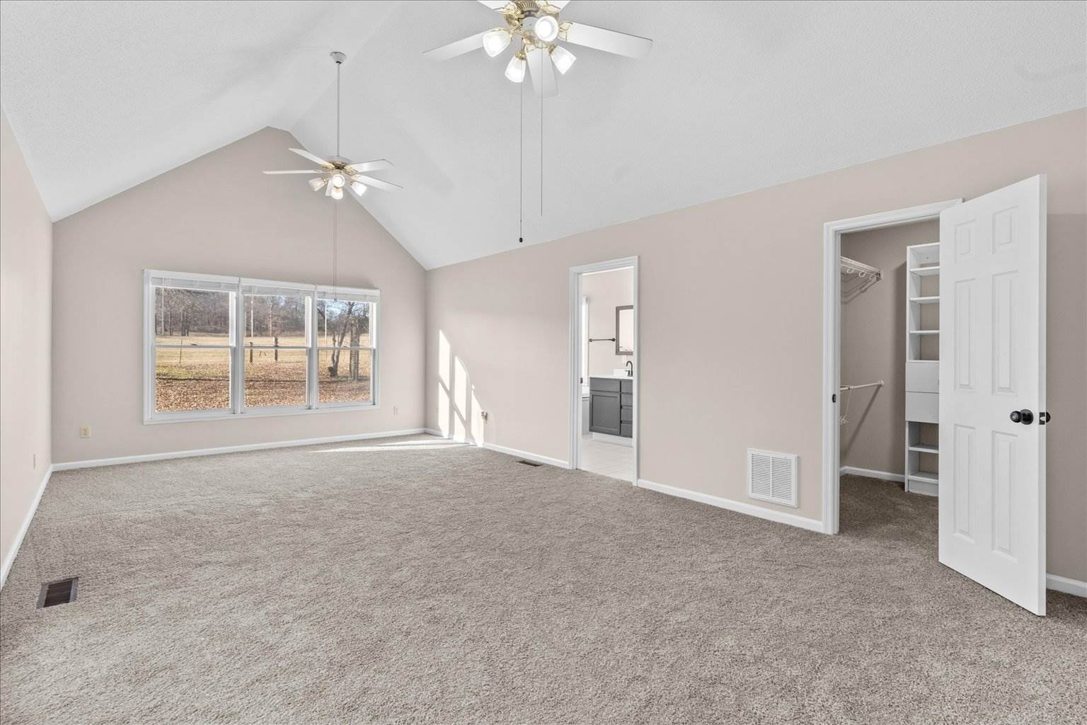 1682 Long Hollow Rd, Rock Spring, GA 30739