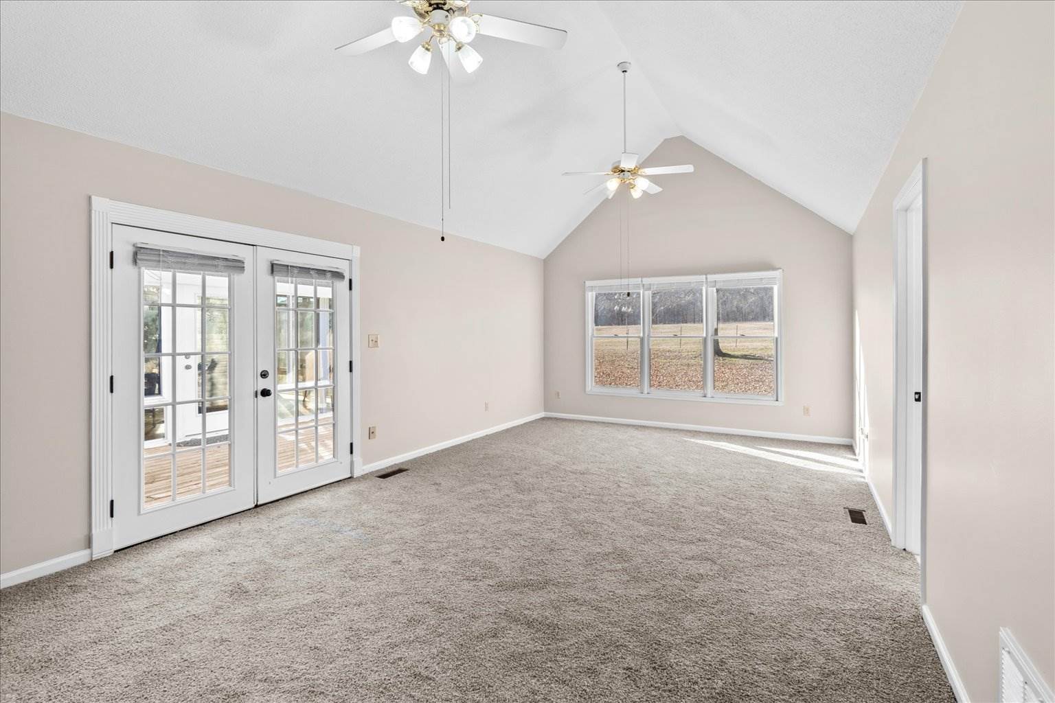 1682 Long Hollow Rd, Rock Spring, GA 30739