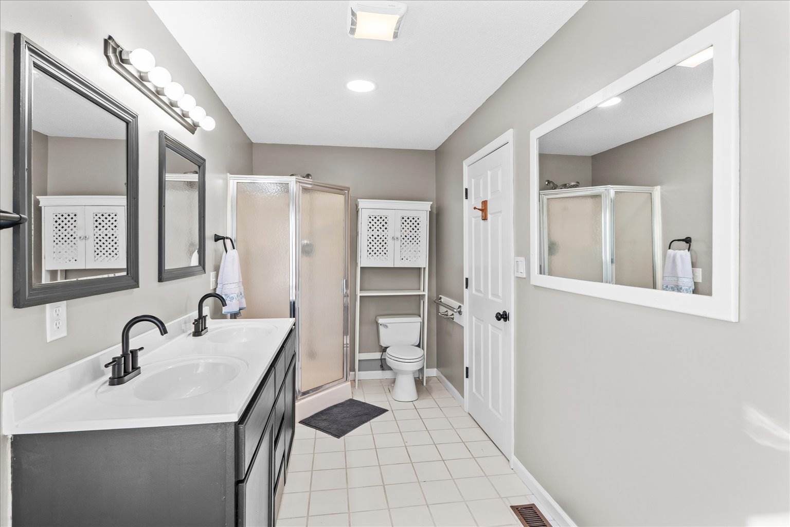 1682 Long Hollow Rd, Rock Spring, GA 30739