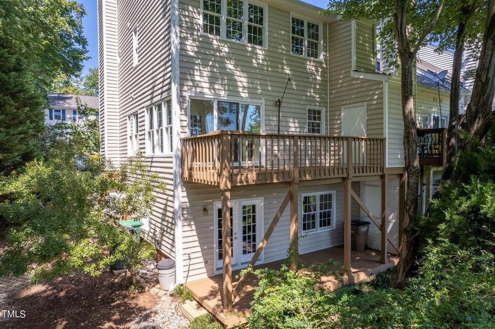 227 Riverwalk Circle, Cary, NC 27511