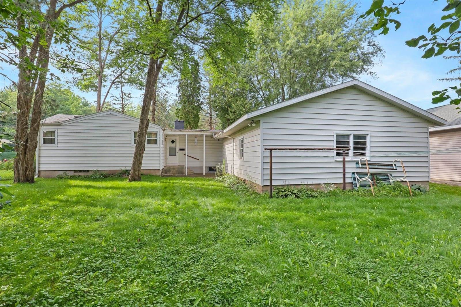 2461 2nd Avenue South, Wisconsin Rapids, WI 54495