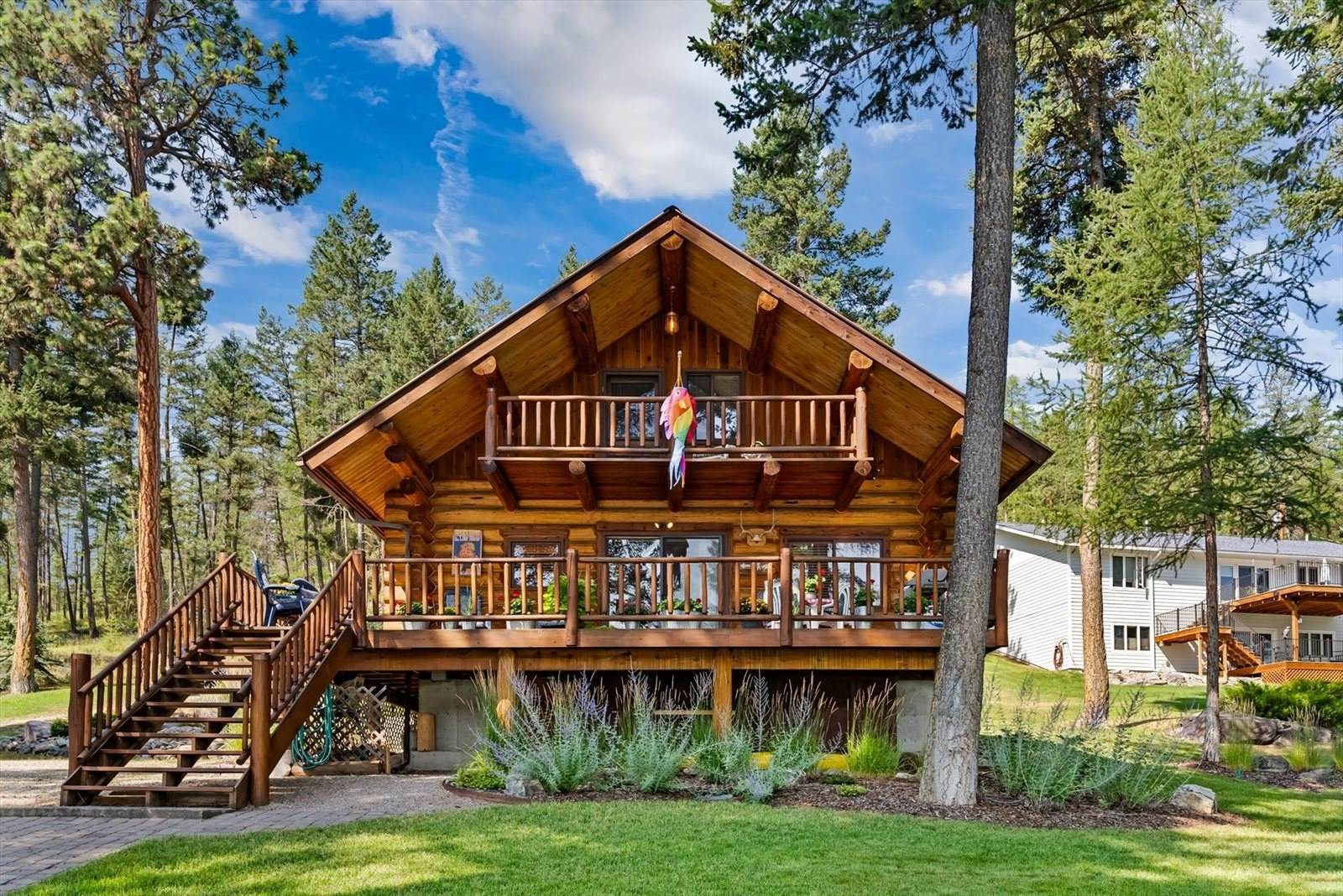 662 South Foys Lake Drive, Kalispell, MT 59901