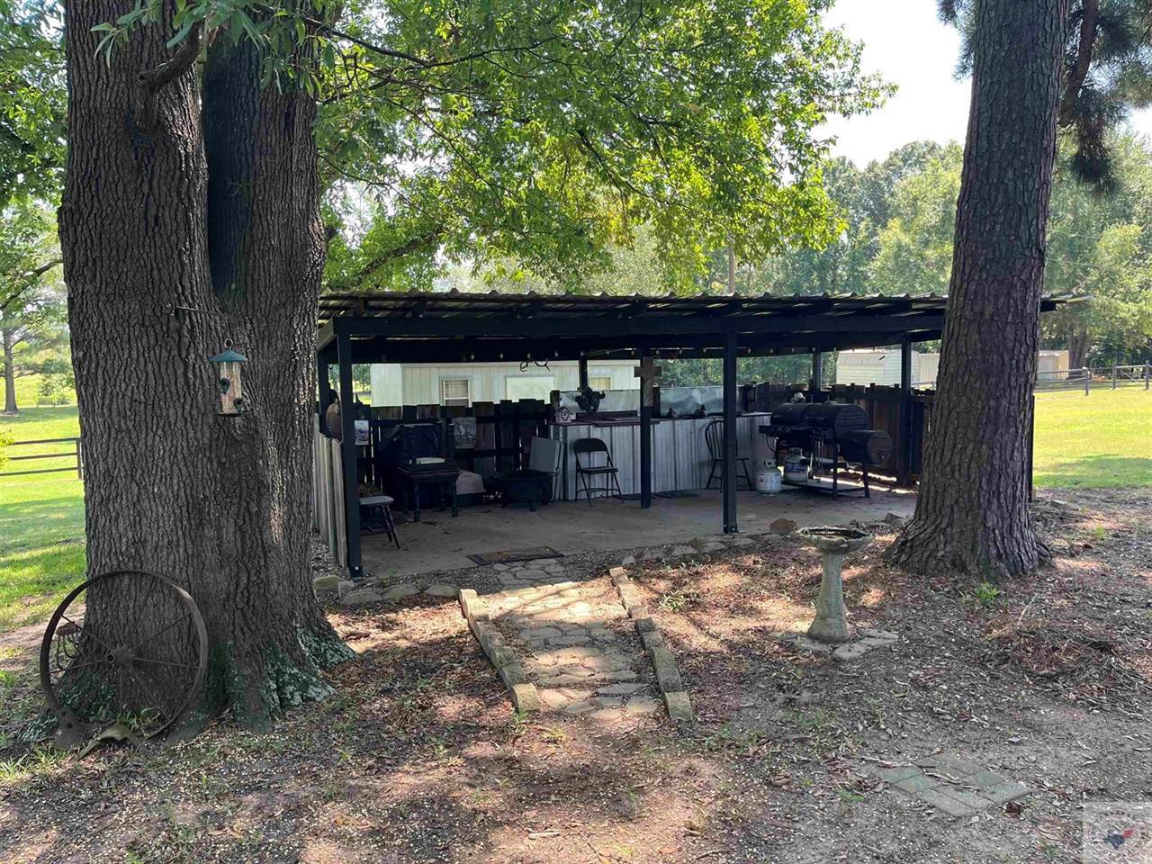 2928 County Road 4217, Simms, TX 75574