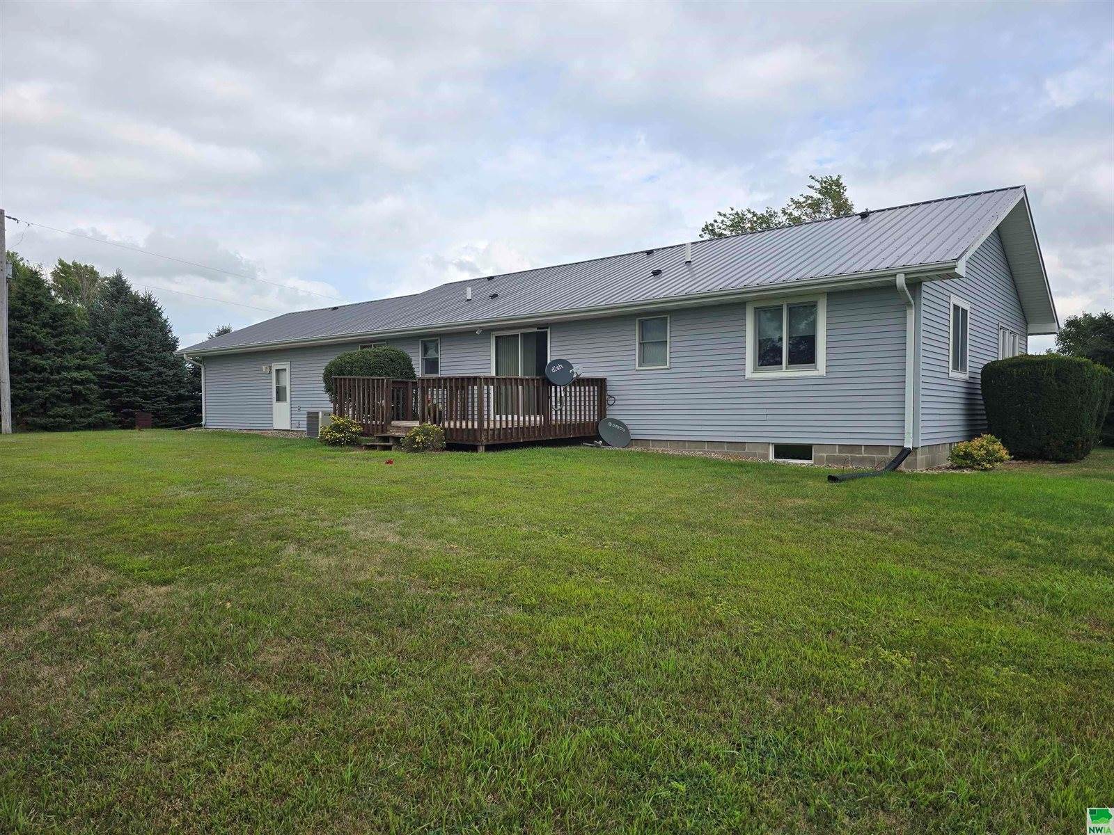 21179 Bluebird Ave, Westfield, IA 51062