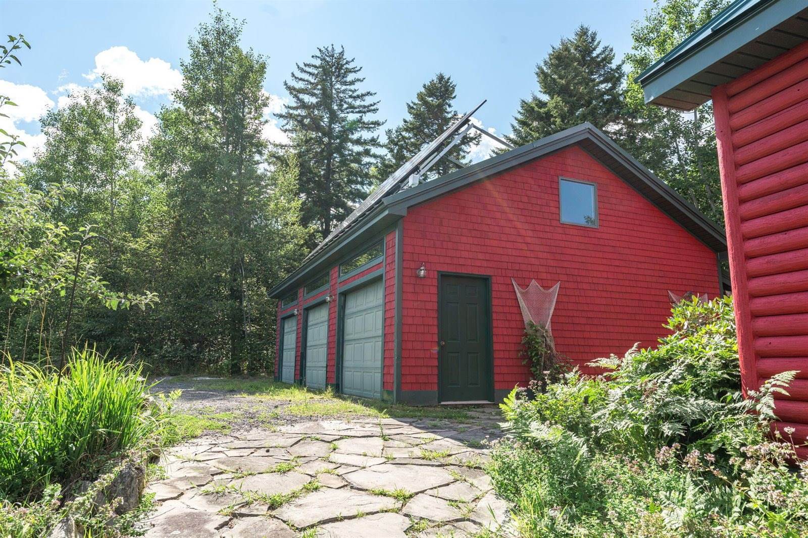 700 Trillium Lane, Clifton, ME 04428