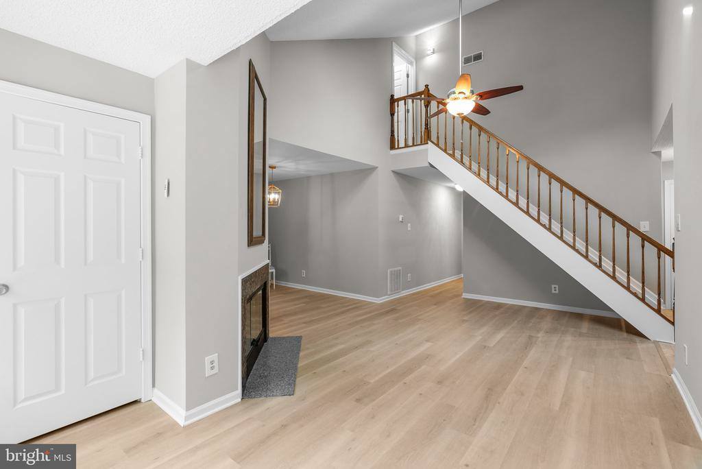 3800 Green Ridge Court, Fairfax, VA 22033