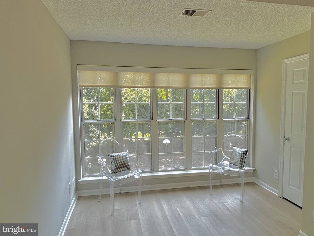 3800 Green Ridge Court, Fairfax, VA 22033