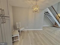 3800 Green Ridge Court, Fairfax, VA 22033