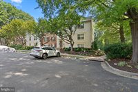 3800 Green Ridge Court, Fairfax, VA 22033
