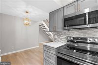 3800 Green Ridge Court, Fairfax, VA 22033