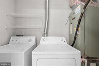 3800 Green Ridge Court, Fairfax, VA 22033