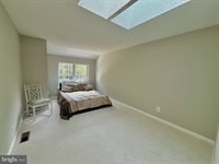 3800 Green Ridge Court, Fairfax, VA 22033