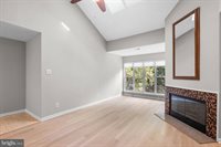 3800 Green Ridge Court, Fairfax, VA 22033