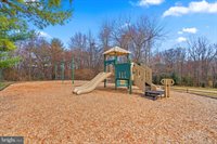 3800 Green Ridge Court, Fairfax, VA 22033
