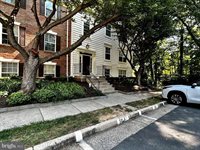 3800 Green Ridge Court, Fairfax, VA 22033