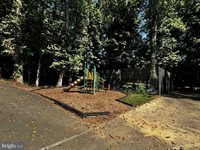 3800 Green Ridge Court, Fairfax, VA 22033