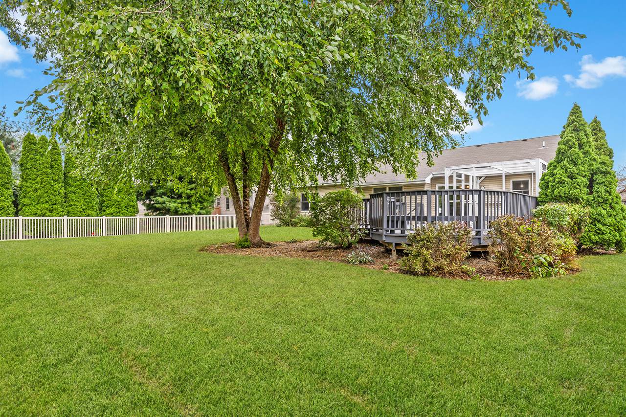 1202 Terapin, Janesville, WI 53545