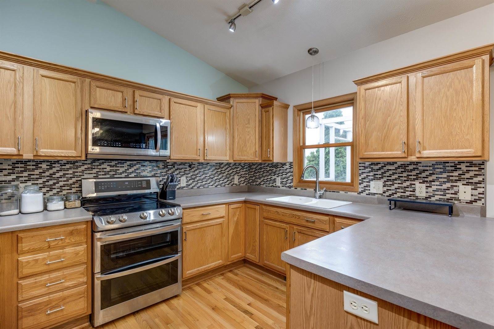 1202 Terapin, Janesville, WI 53545