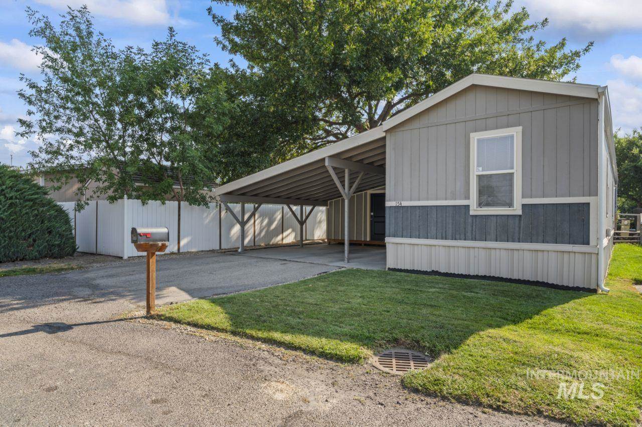 154 South Flagstone Ln, Eagle, ID 83616