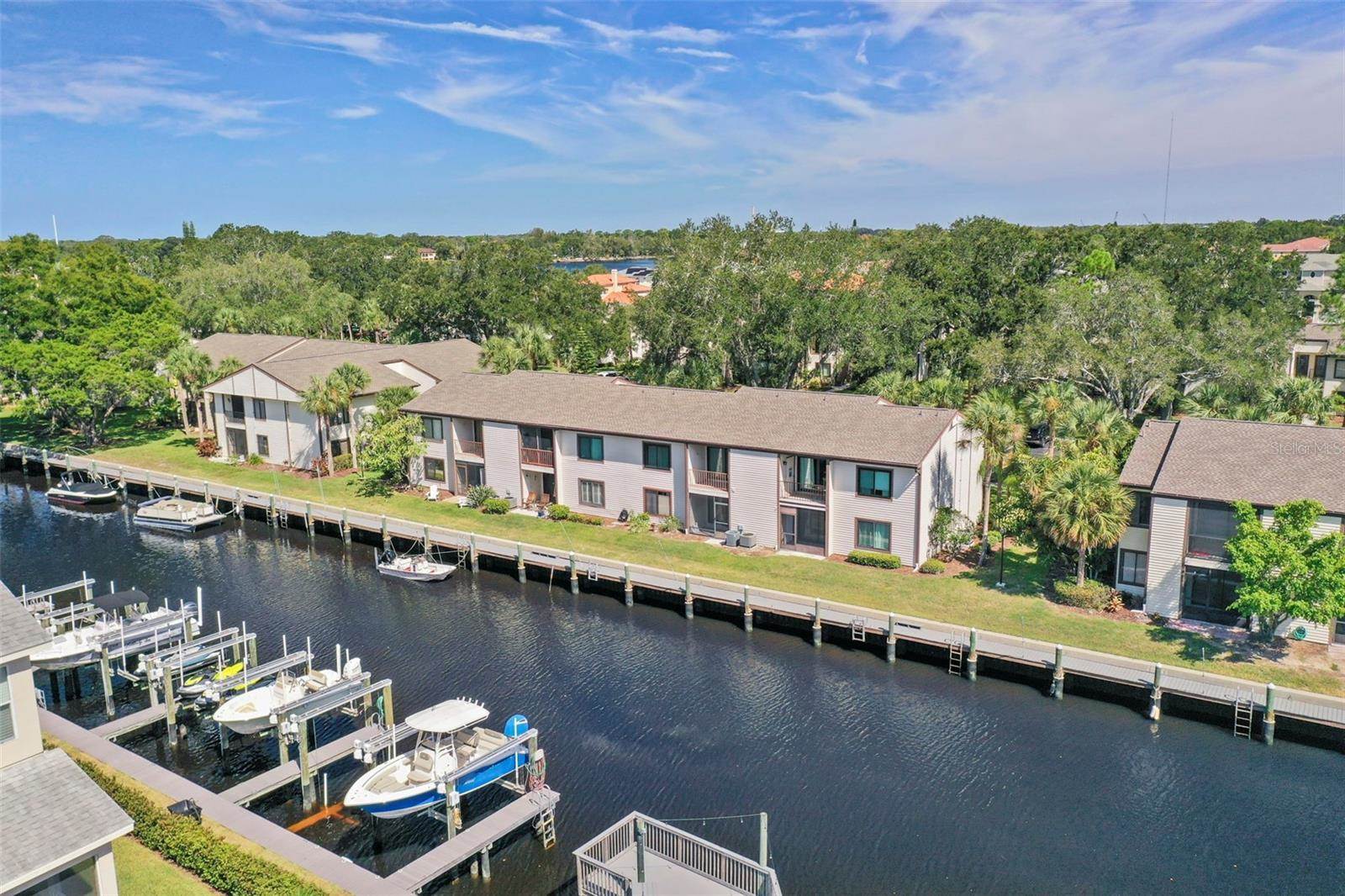 364 Moorings Cove Drive, Tarpon Springs, FL 34689