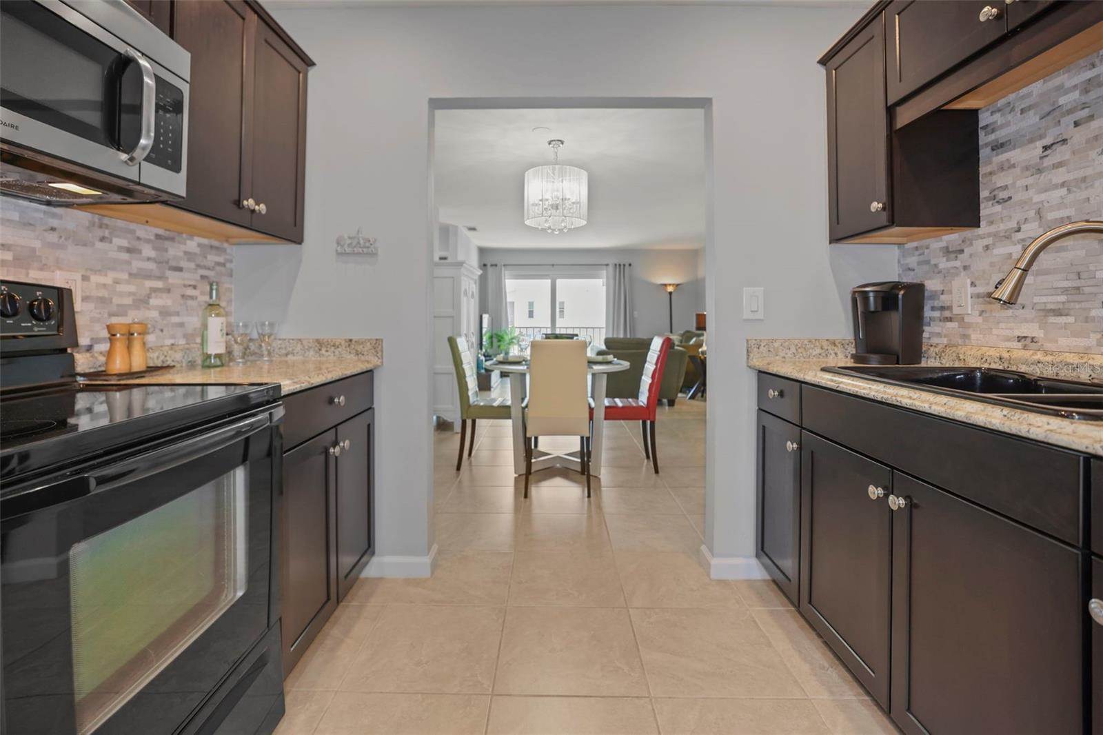 364 Moorings Cove Drive, Tarpon Springs, FL 34689