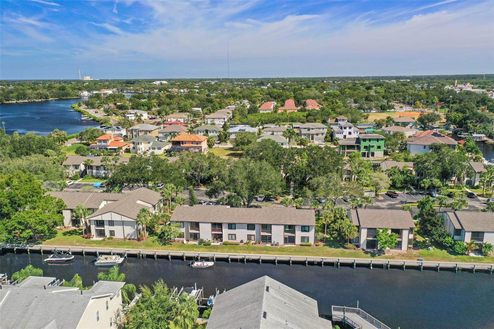 364 Moorings Cove Drive, Tarpon Springs, FL 34689