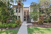364 Moorings Cove Drive, Tarpon Springs, FL 34689