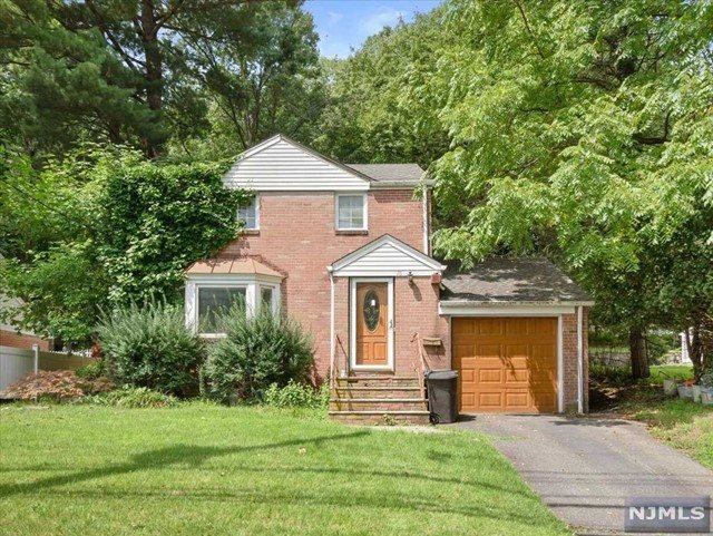 76 Hillside Avenue, Westwood, NJ 07675