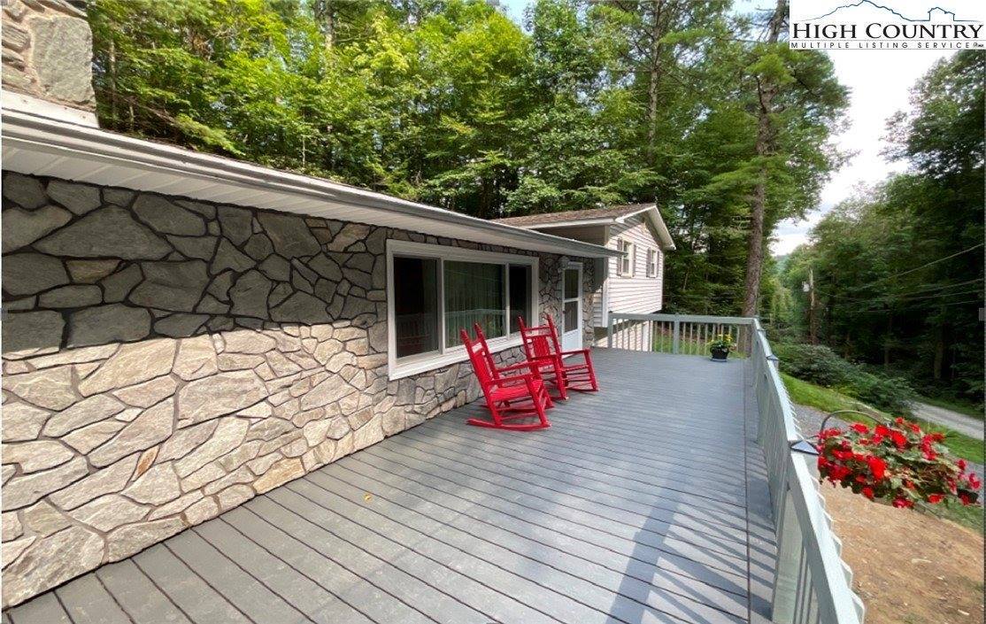 861 Winterberry Trail, Boone, NC 28607