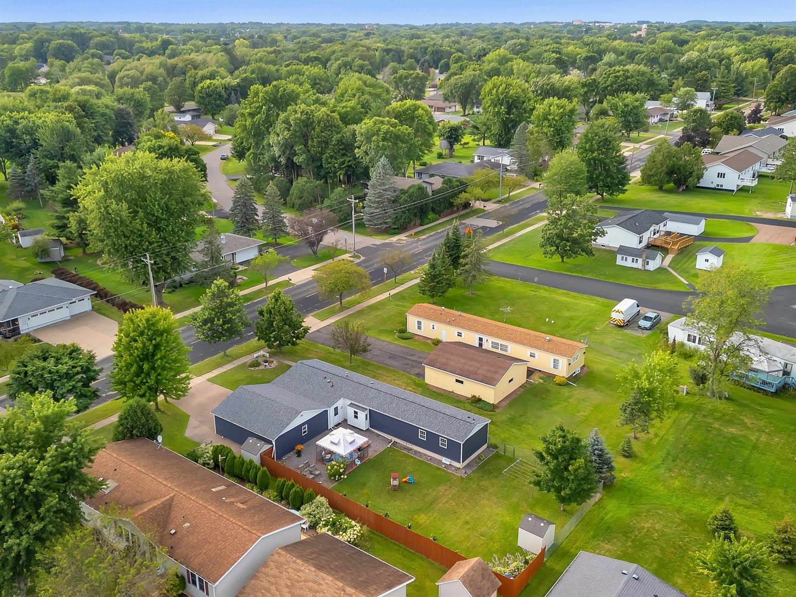 2407 S Washington Avenue, Marshfield, WI 54449