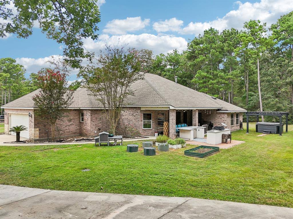 17537 Royal Oak Court, Waller, TX 77484