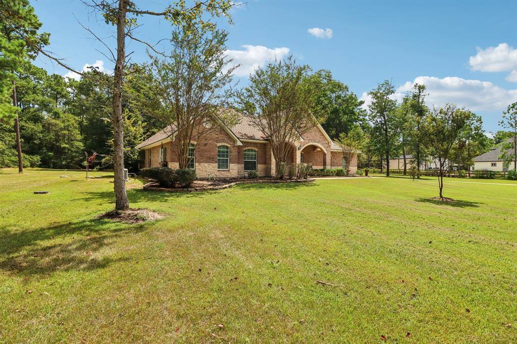 17537 Royal Oak Court, Waller, TX 77484