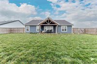 805 Waxwing Drive, Manhattan, KS 66502