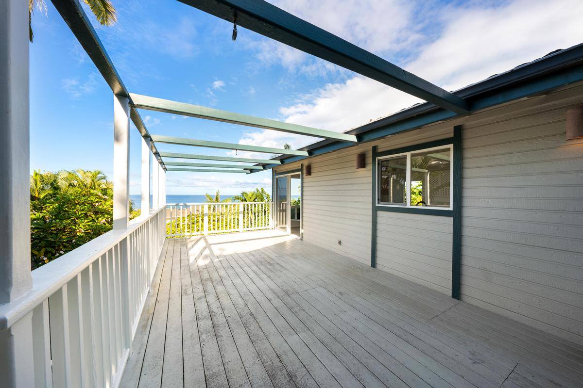 76-6299 Kaheiau St, Kailua Kona, HI 96740