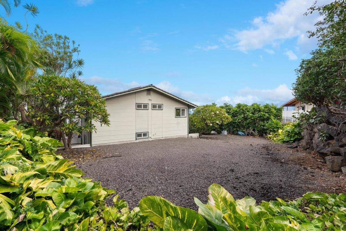 76-6299 Kaheiau St, Kailua Kona, HI 96740