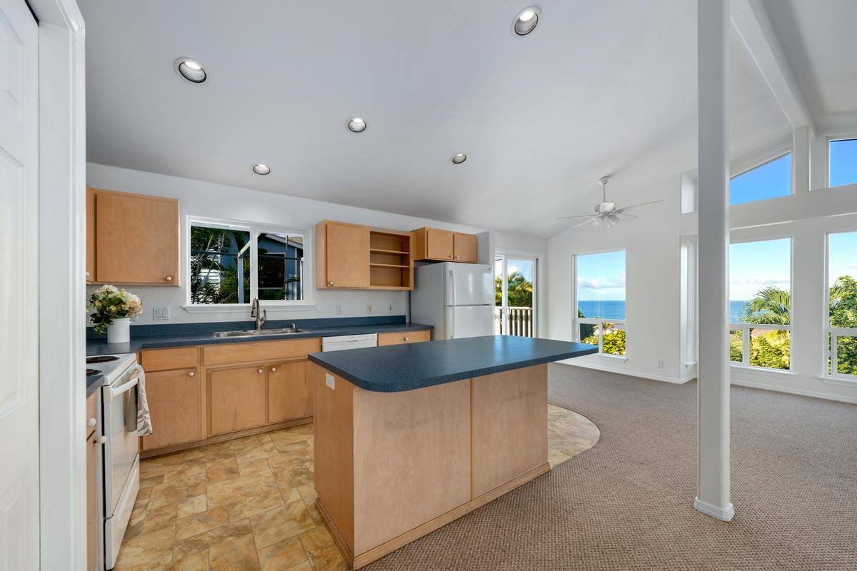 76-6299 Kaheiau St, Kailua Kona, HI 96740